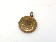 An antique gold locket CONDITION REPORT: 2.