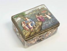 A fine quality Victorian silver gilt trinket box, London 1855,