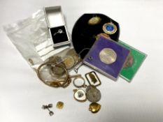 A small collection of costume jewellery