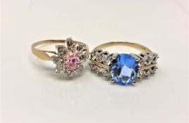 Two 9ct gold cluster rings, 6g.