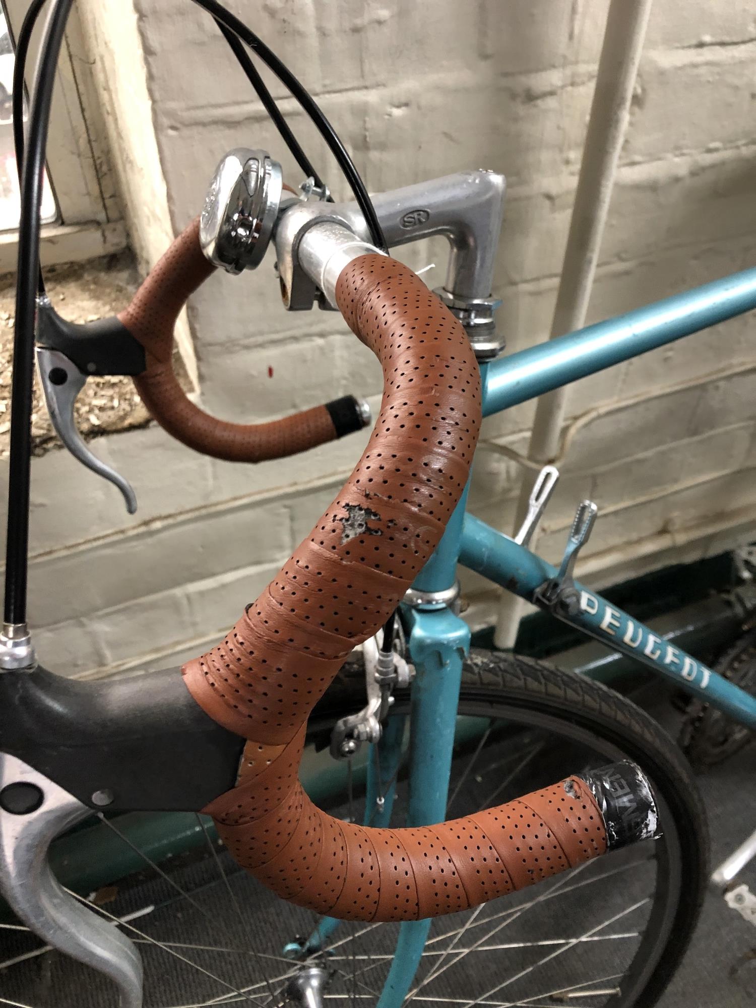 A 20th century gent's Peugeot racing bike with leather Bella Italia saddle - Image 4 of 14