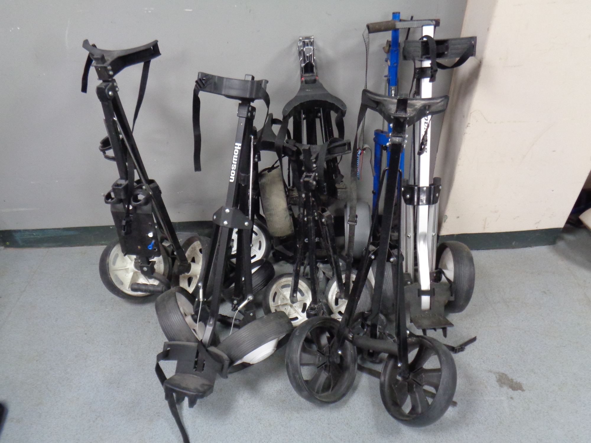 A quantity of folding golf trolleys - Image 2 of 2