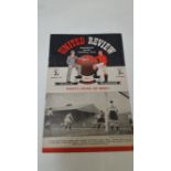 FOOTBALL, Manchester United home programmes, 1950/1, v Liverpool (fold) & Derby County, neat team