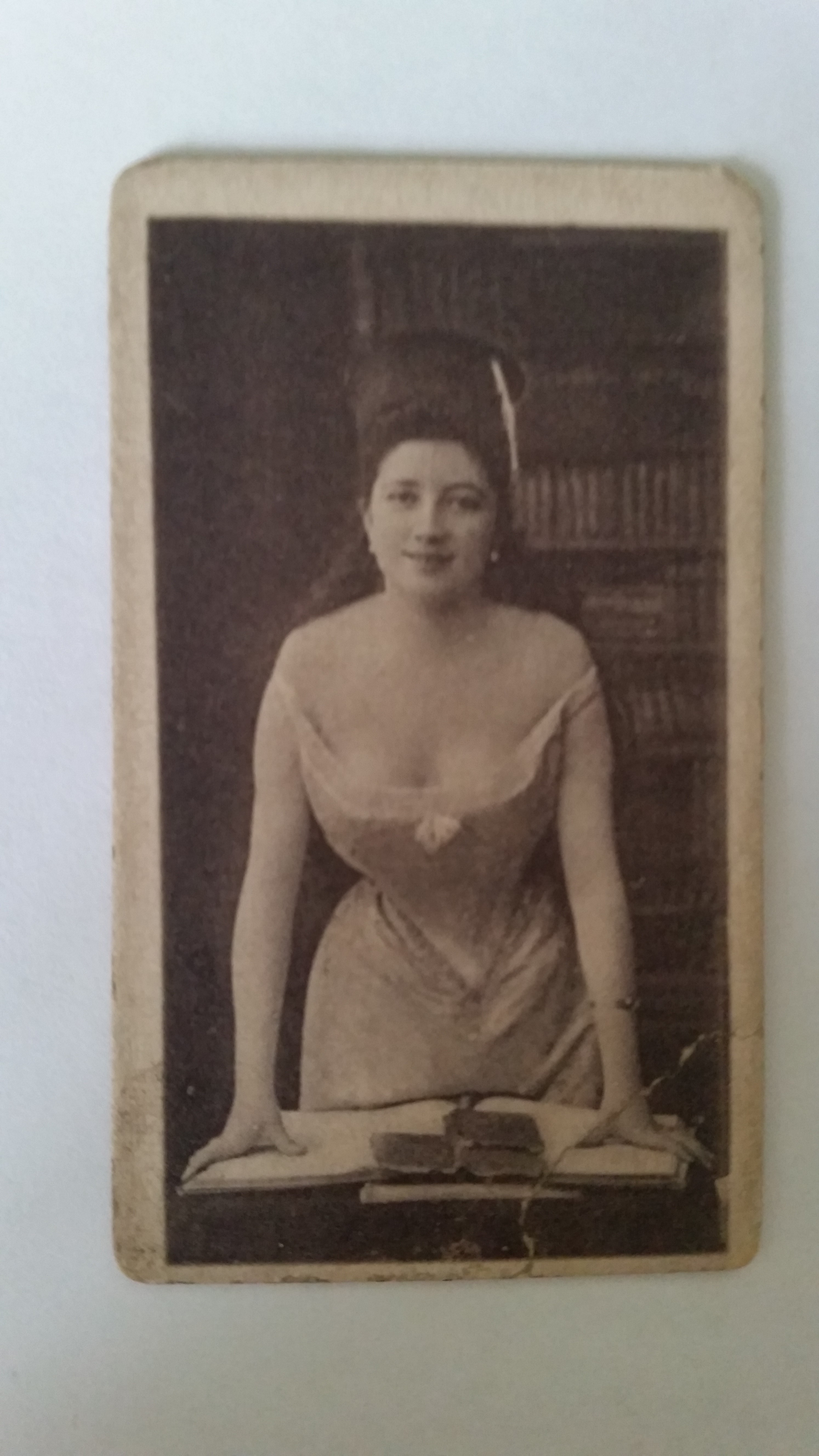 ROBINSON & BARNSDALE, Beauties (collotype), CSGB ref. H377, girl leaning on desk, black back, corner