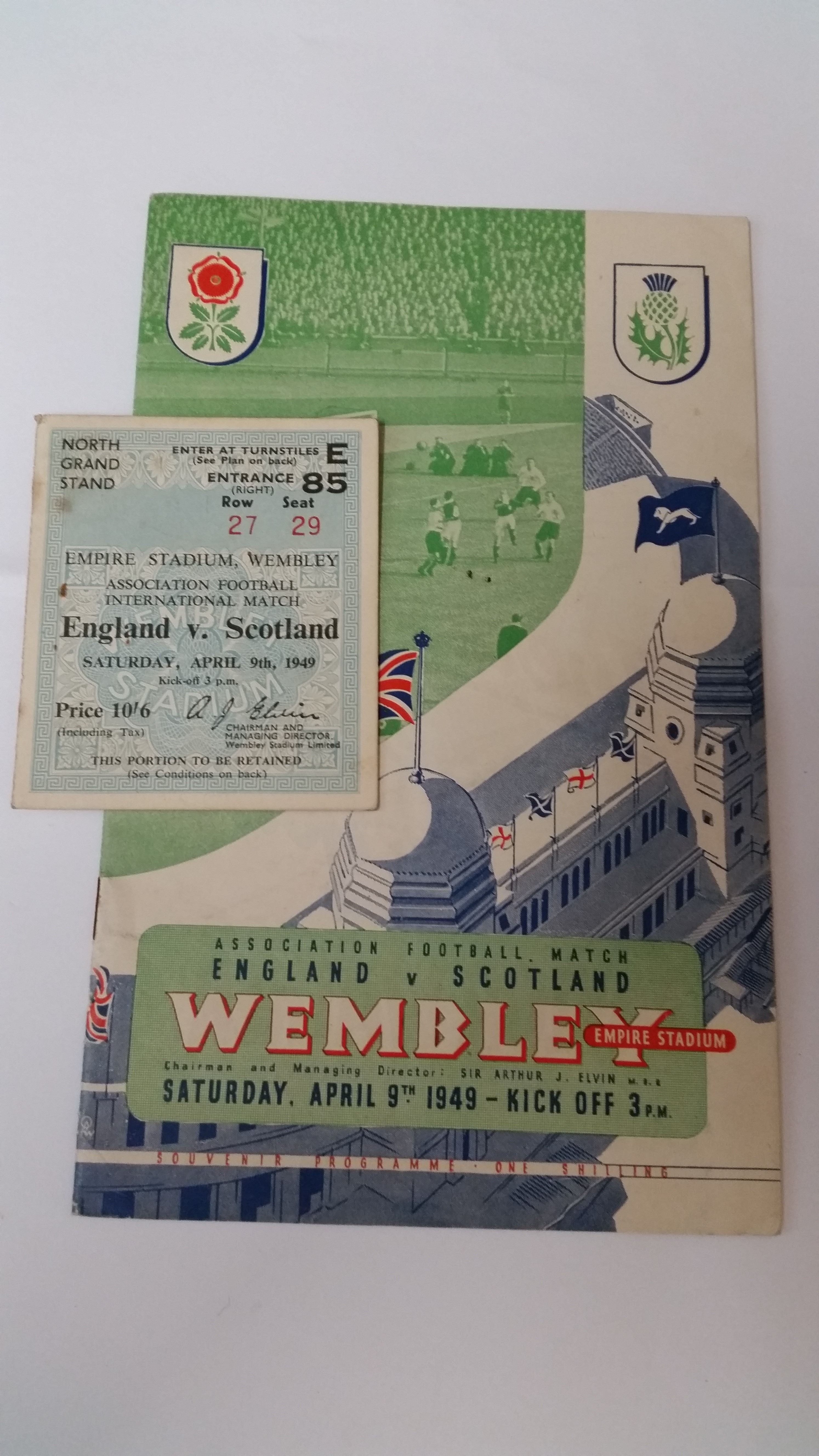 FOOTBALL, England home programme & ticket, v Scotland, 9 April 1949, VG to EX, 2