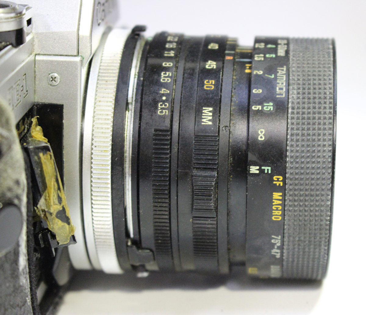 A Canon AE-1 camera, No. 4330844, with Tamron 1:3.5-4.5 28-50mm lens, together with a Tamron 1:3.8 - Image 6 of 14