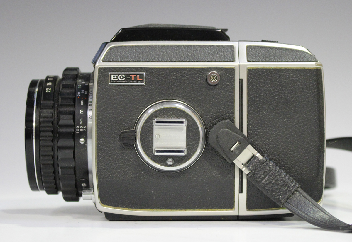 A Zenza Bronica EC-TL camera, No. CB363536, with Zenzanon MC 1:2.4 f=80mm lens, No. 801757, together - Image 11 of 12