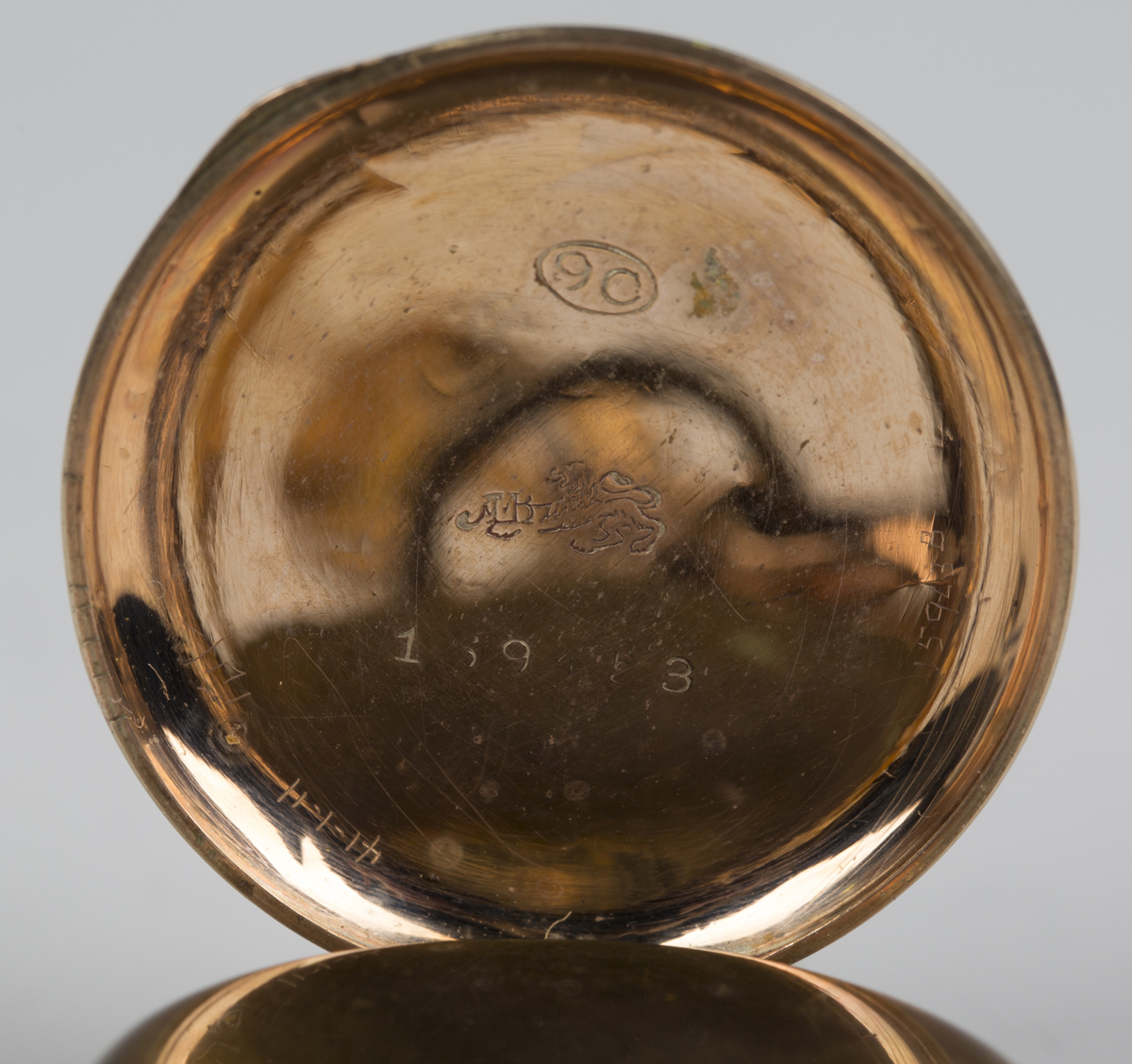 An 18ct gold circular cased lady's wristwatch with unsigned jewelled lever movement, import mark - Image 2 of 4