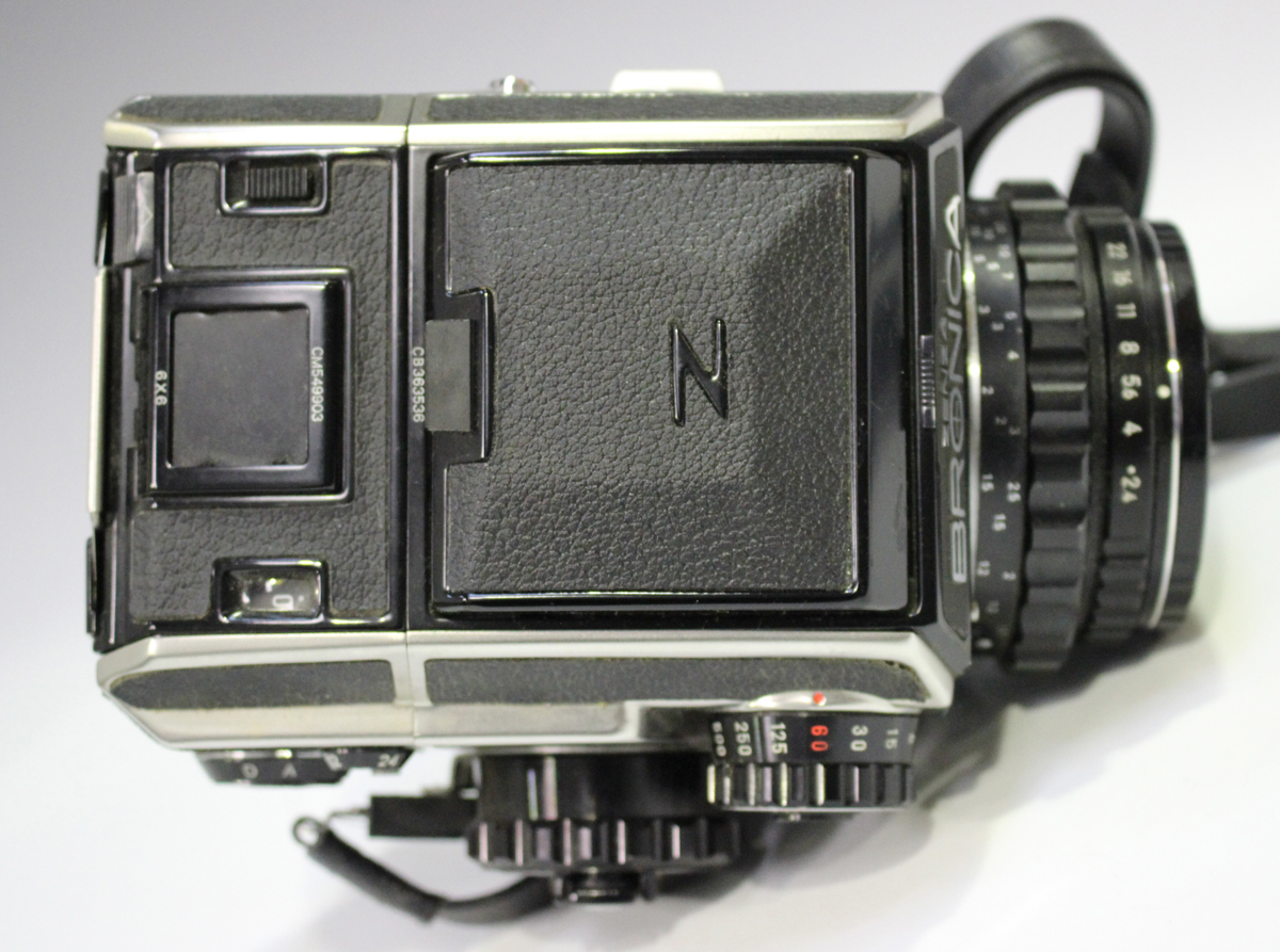 A Zenza Bronica EC-TL camera, No. CB363536, with Zenzanon MC 1:2.4 f=80mm lens, No. 801757, together - Image 8 of 12