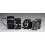 A Yashica-D twin-lens reflex camera, serial No. D 9110029, with Yashikor 1:3.5 f=80mm lenses,