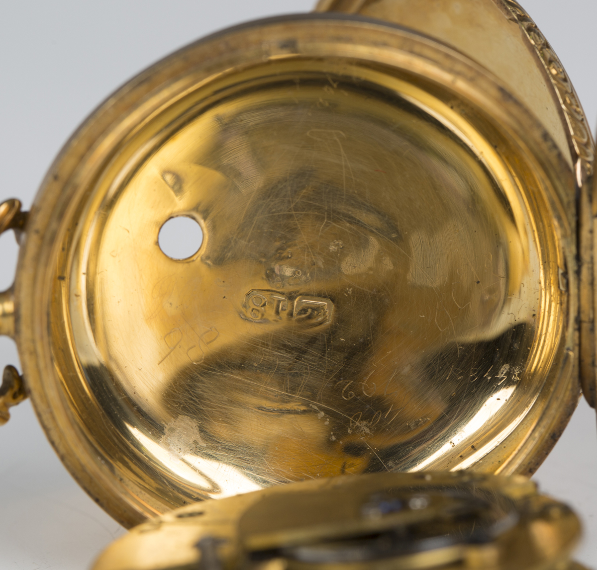 An 18ct gold cased keywind open-faced gentleman's pocket watch, the gilt fusee movement with a verge - Image 4 of 7