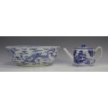 A Chinese blue and white export porcelain teapot and cover, Qianlong period, the cylindrical body