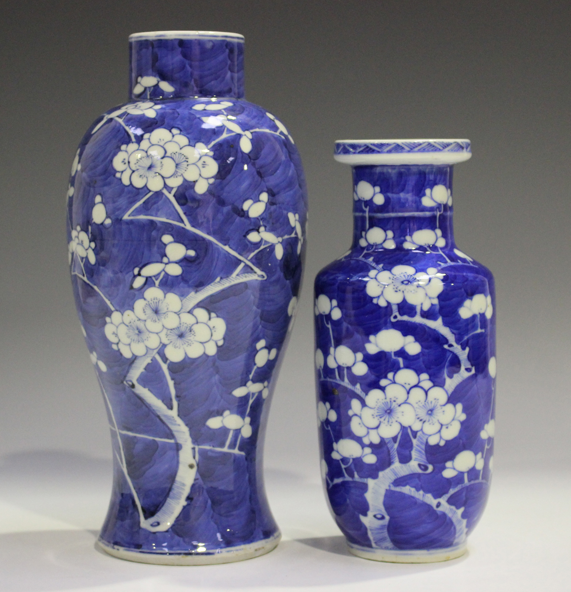 A Chinese blue and white porcelain vase, mark of Kangxi but late 19th century, the baluster body - Image 10 of 11
