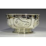 An Elizabeth II commemorative World Wildlife Fund bowl, limited edition No. 175 of 2000, of circular