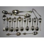 A set of six George VI silver coffee spoons, Birmingham 1947, together with a mixed group of