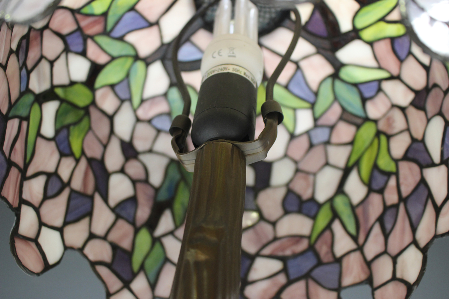 A modern Tiffany style table lamp with a stained and leaded glass domed shade, height 53cm, together - Image 6 of 8