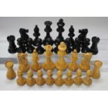 A 20th century boxwood and ebonized Staunton chess set, height of king 9.2cm, boxed.Buyer’s