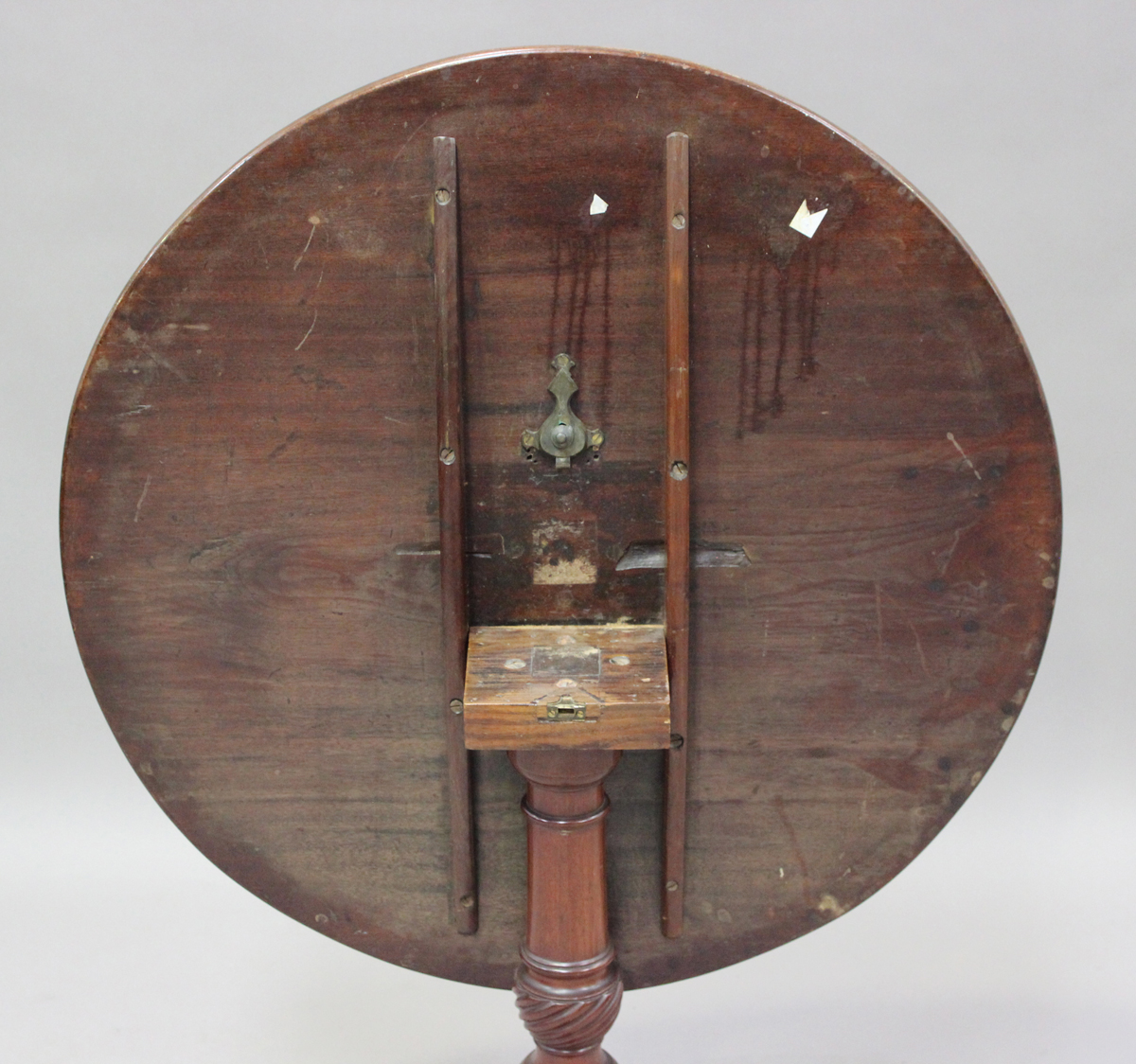 A late George III mahogany tip-top wine table, on tripod cabriole legs, height 72cm, diameter 83cm. - Image 2 of 4