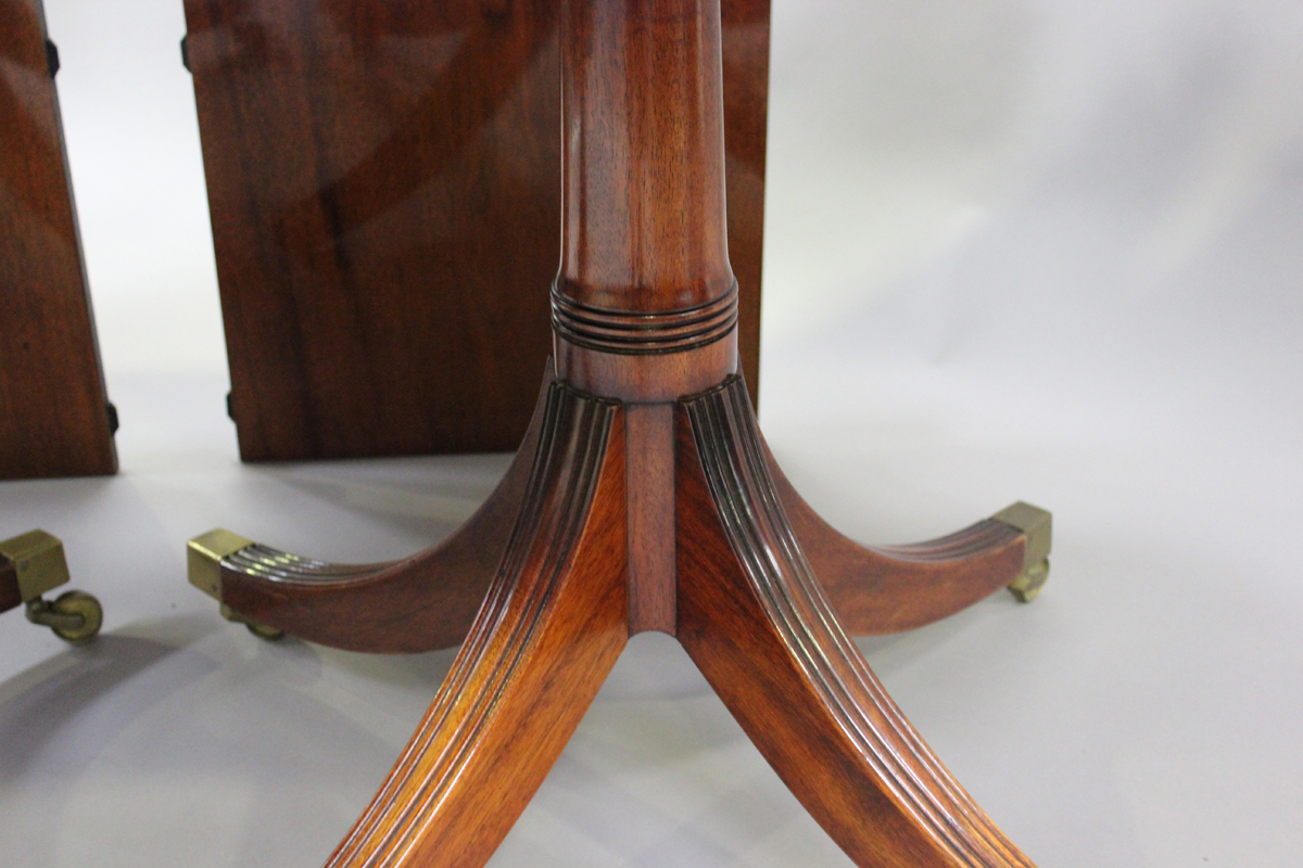 A 20th century George III style mahogany twin pedestal dining table with two extra leaves, height - Image 3 of 4