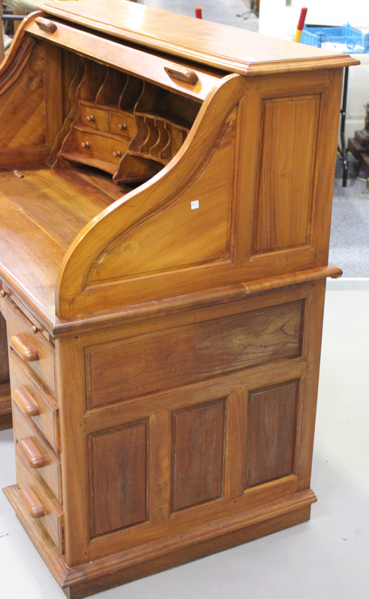 A modern hardwood roll-top desk, the tambour shutter above slides and drawers, height 125cm, width - Image 4 of 5