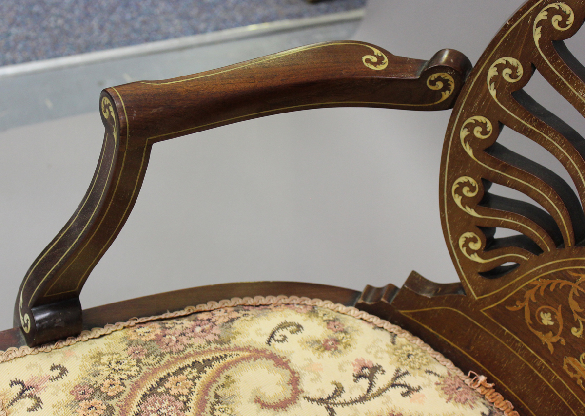 A pair of Edwardian Neoclassical Revival mahogany pierced fan back salon chairs with profusely - Image 5 of 11