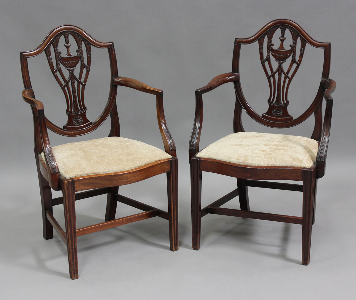 A set of ten 20th century George III style mahogany dining chairs, comprising two carvers and - Image 8 of 10