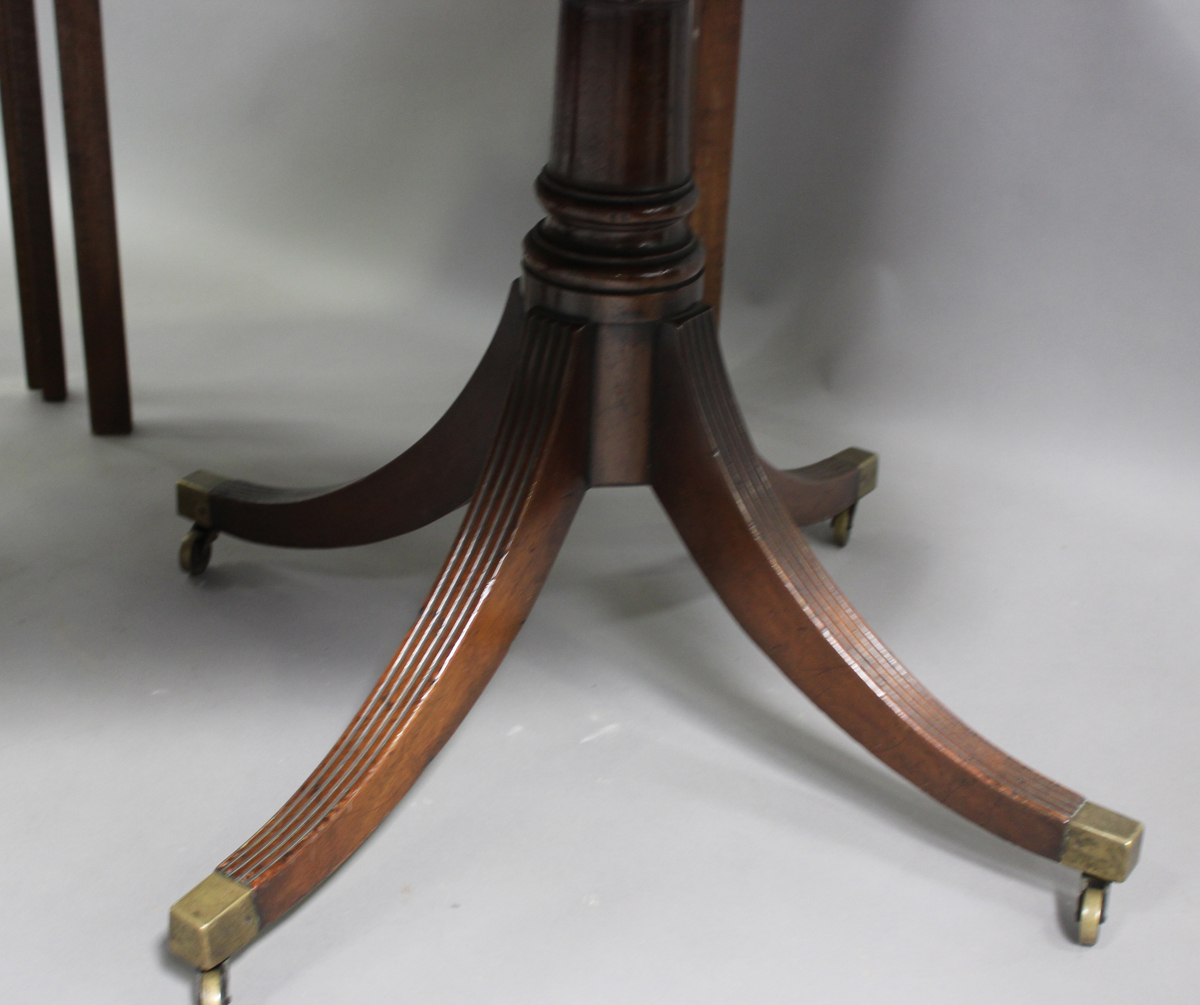 A set of ten 20th century George III style mahogany dining chairs, comprising two carvers and - Image 9 of 10