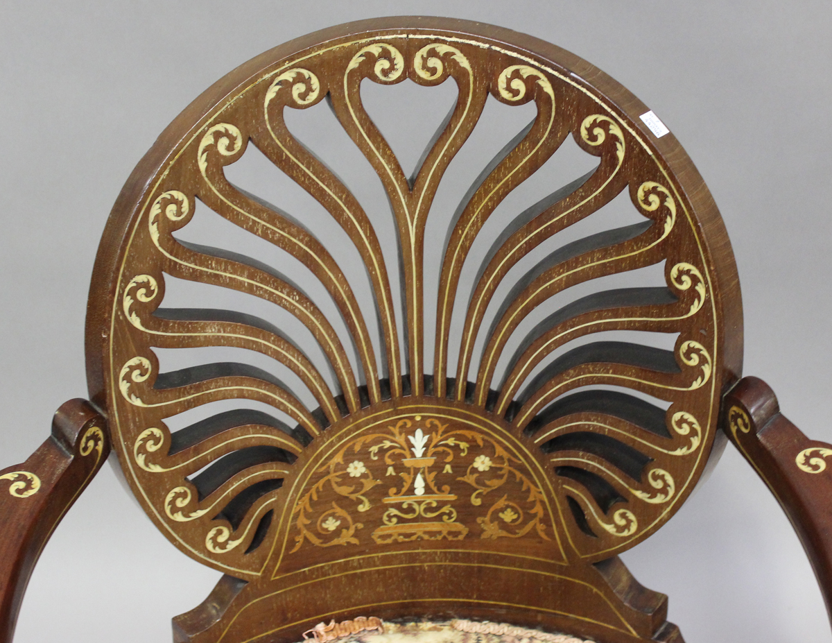 A pair of Edwardian Neoclassical Revival mahogany pierced fan back salon chairs with profusely - Image 7 of 11