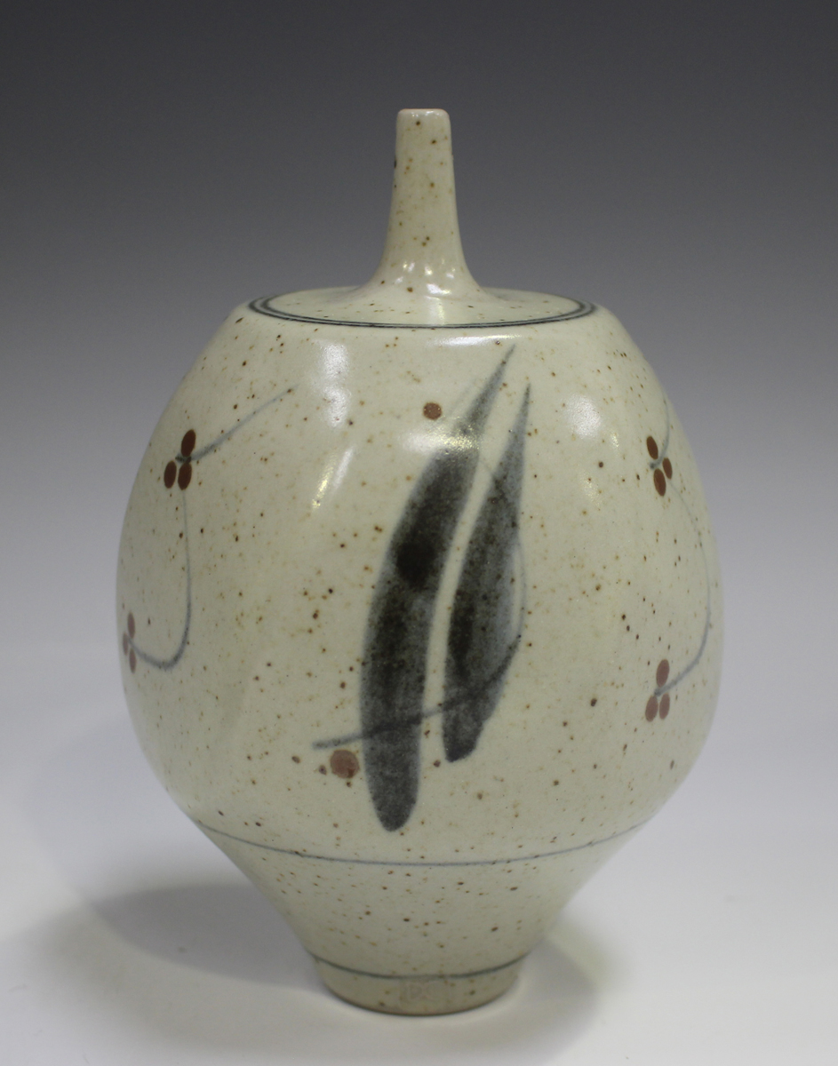 Two Derek Clarkson studio pottery vases, each with a narrow neck above a bulbous body, the oatmeal - Image 6 of 12