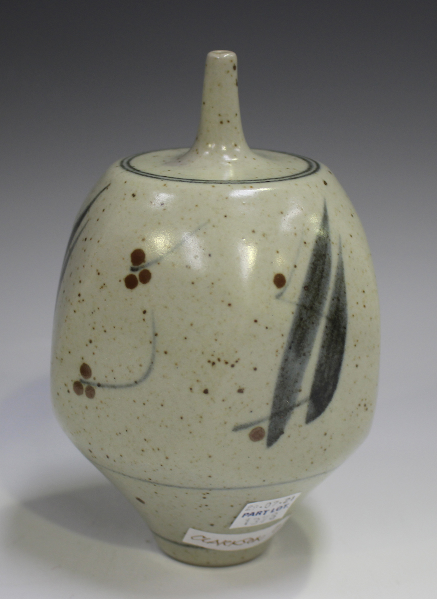 Two Derek Clarkson studio pottery vases, each with a narrow neck above a bulbous body, the oatmeal - Image 4 of 12