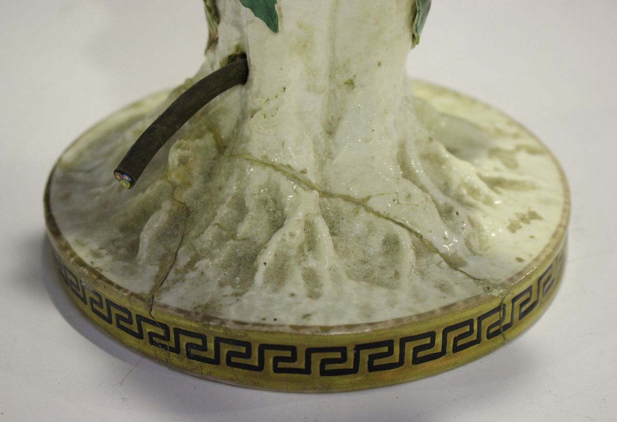 A Moore Brothers oil lamp, late 19th century, the trunk stem applied with four putti and entwined - Image 4 of 17