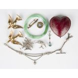 A small group of jewellery, including a colourless paste swallow brooch, detailed 'silver', weight