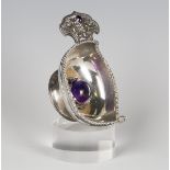 An early 20th century Russian Fabergé silver kovsh, circa 1908-26, 84 zolotnik, the boat shaped body