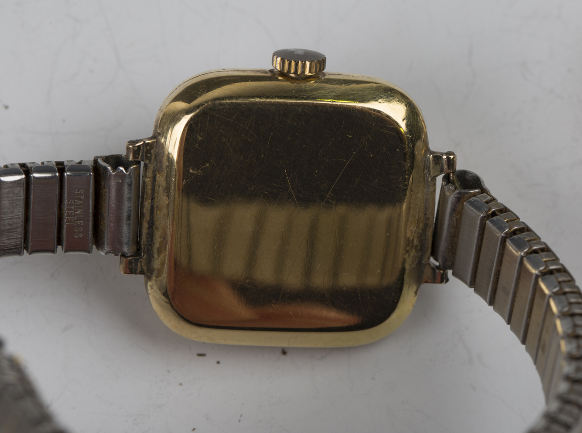 An Omega 18ct gold curved square cased lady's wristwatch, the signed circular jewelled lever - Image 6 of 7