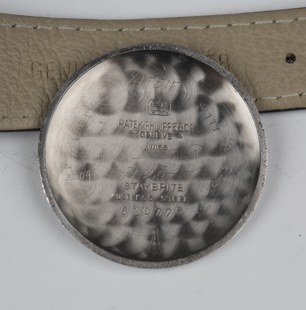 A Patek Philippe stainless steel circular cased gentleman's wristwatch, Ref. 96, circa 1940, the - Image 5 of 6