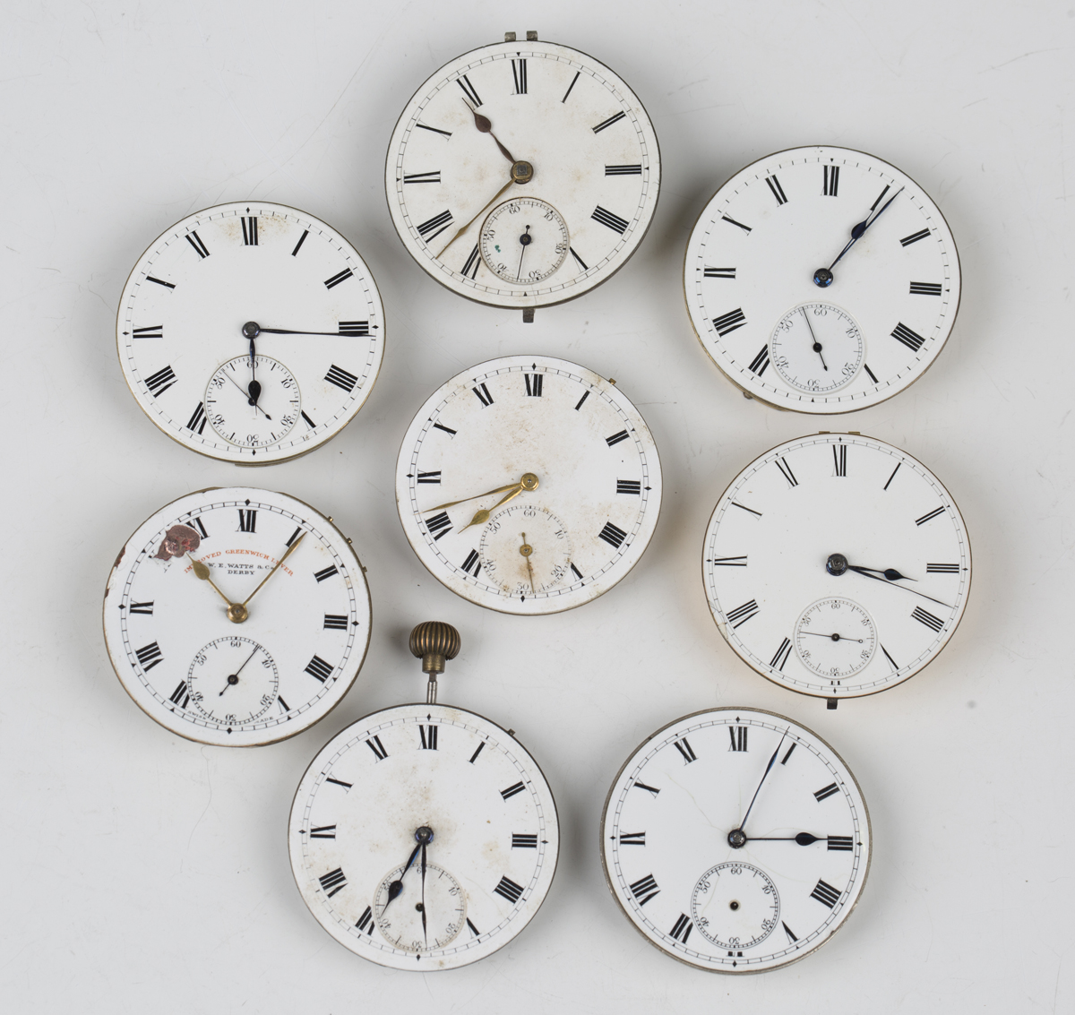 A collection of twenty-six gentleman's pocket watch movements, all but one with white enamel dial, - Image 7 of 8