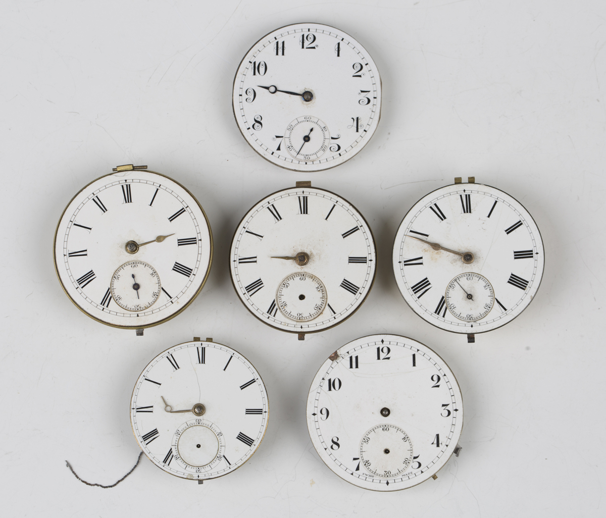 A collection of twenty-six gentleman's pocket watch movements, all but one with white enamel dial, - Image 5 of 8