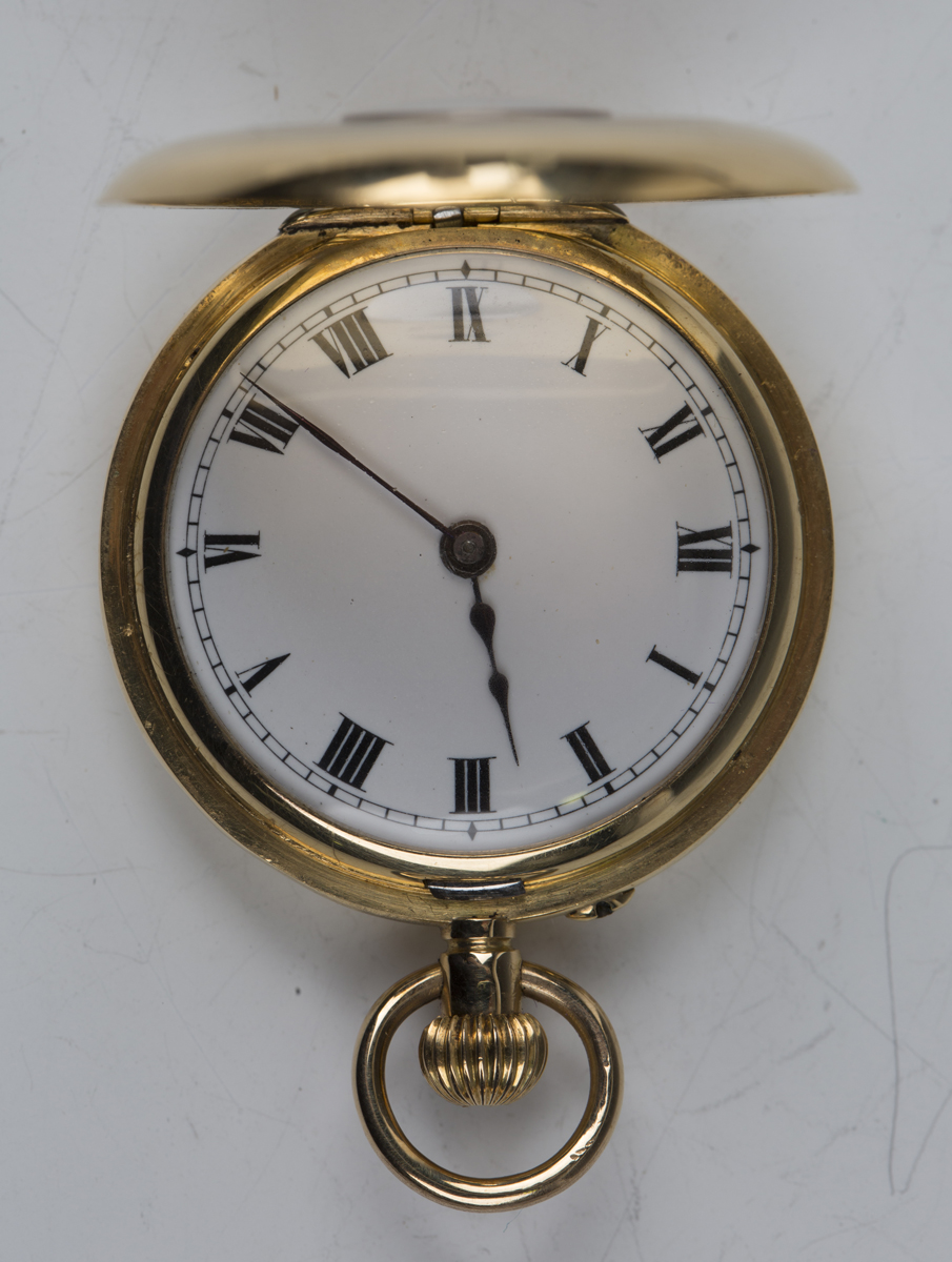 An 18ct gold lady's keyless wind half-hunting cased fob watch with jewelled lever movement, 18ct - Image 4 of 4