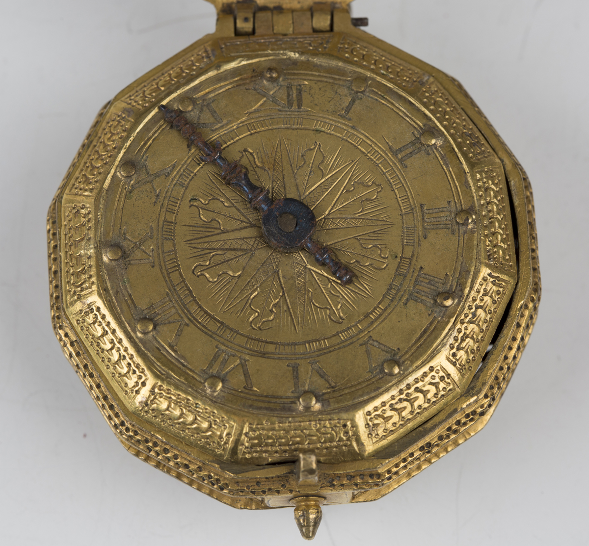 A rare late 16th/early 17th century German gilt brass pocket watch case, probably Augsburg or - Image 7 of 8