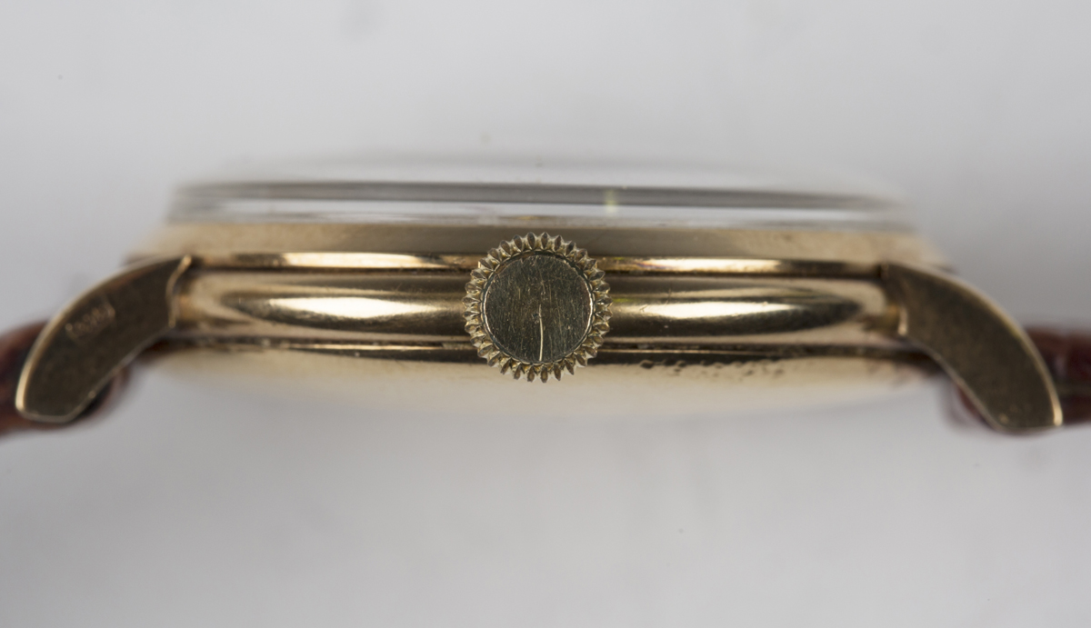 An Accurist 9ct gold circular cased gentleman's wristwatch with signed jewelled gilt movement, the - Image 3 of 6