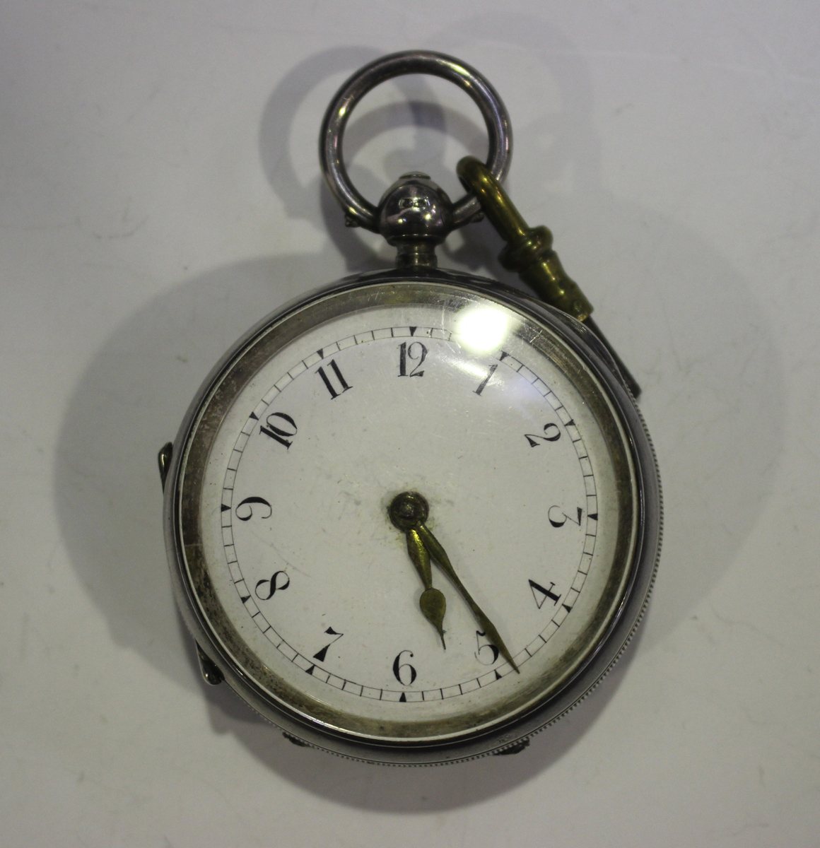 A Victorian silver cased keywind open-faced pocket watch with gilt fusee movement, the backplate - Image 5 of 5