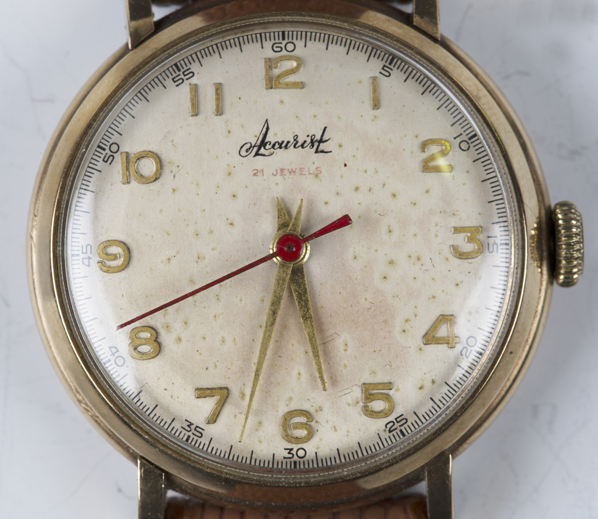 An Accurist 9ct gold circular cased gentleman's wristwatch with signed jewelled gilt movement, the - Image 6 of 6