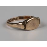 A 9ct gold curved rectangular signet style ring, London 1924, weight 3.2g, ring size approx P.