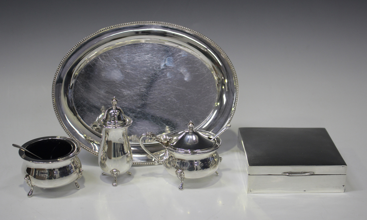 An Elizabeth II silver oval dressing table tray with beaded rim, London 1973 by L.P., length 18.5cm,