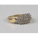 An 18ct gold and diamond cluster ring, mounted with circular cut diamonds, detailed '33 pts', weight