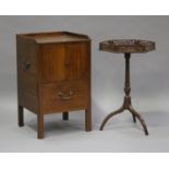 An Edwardian mahogany wine table with fretwork gallery top, on tripod legs, height 71cm, width 44cm,