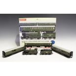 A Hornby gauge OO R.2813 Southern Suburban 1938 train pack and an R.4378 Southern Suburban 1938