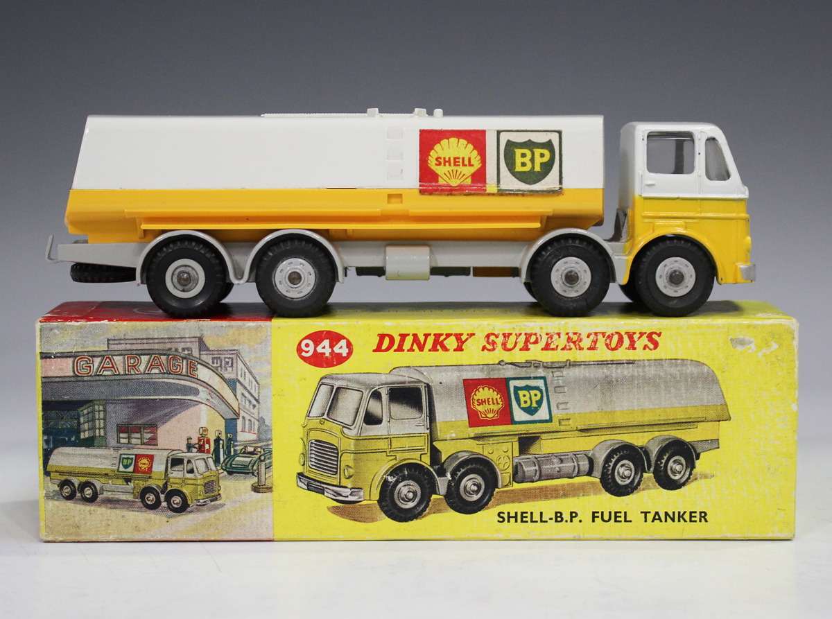 A Dinky Supertoys No. 944 fuel tanker 'Shell-BP', boxed (some minor paint chips, box lid scuffed). - Image 2 of 2