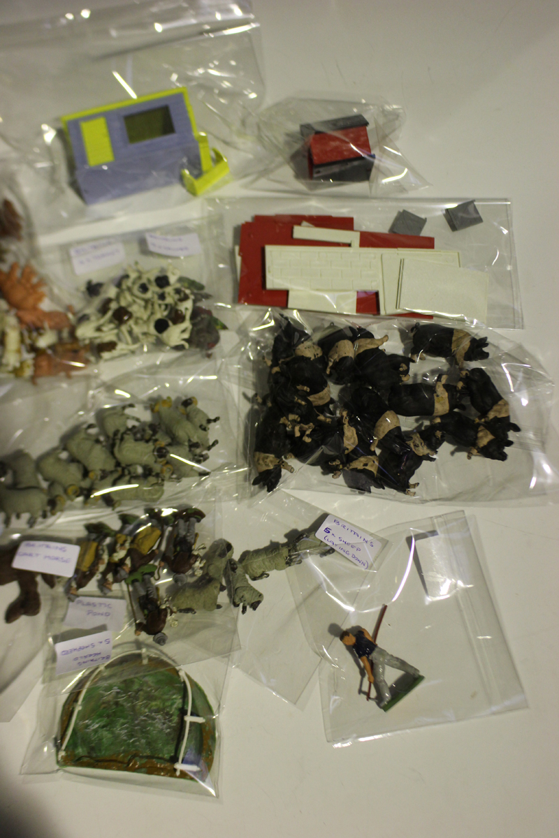 A collection of various Britains plastic figures and accessories, including farm, garden, - Image 7 of 10