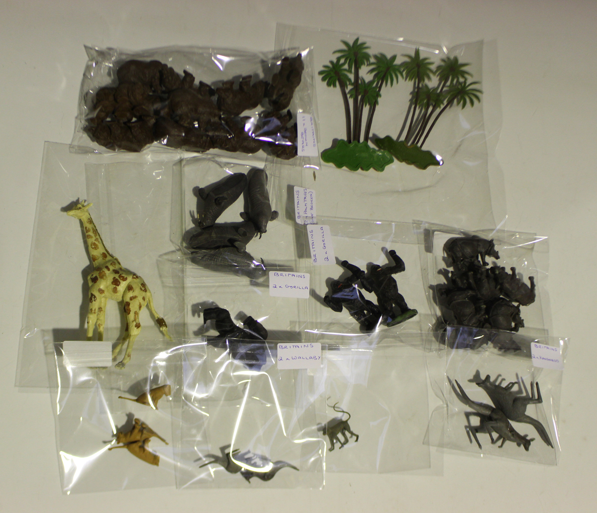 A collection of various Britains plastic figures and accessories, including farm, garden, - Image 3 of 10